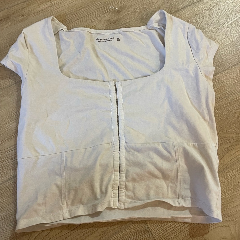 Abercrombie clasp shirt